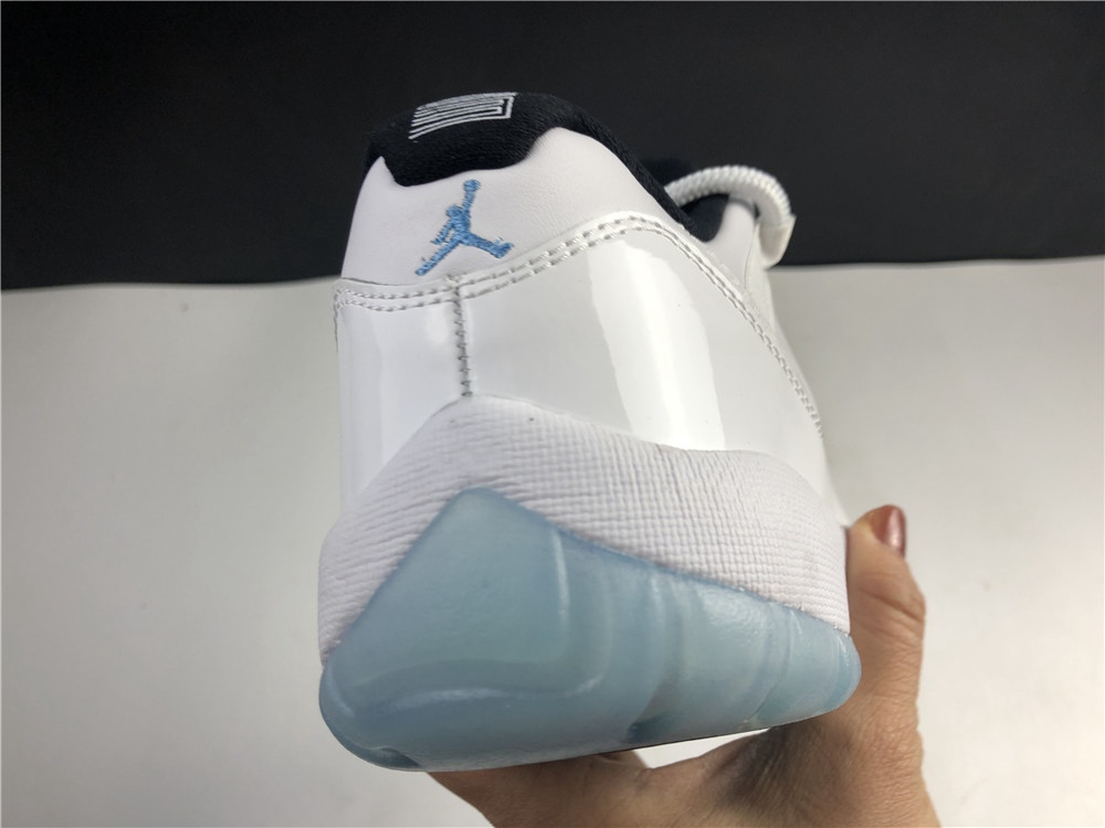 Air Jordan 11 Low Legend Blue AV2187-117